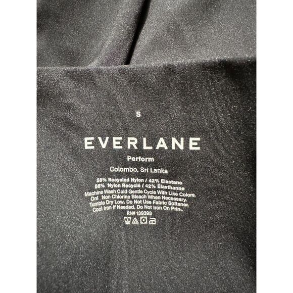 Everlane PERFORM Black Biker Shorts Size Small 8" Inseam - Picture 5 of 8